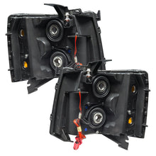 Load image into Gallery viewer, Oracle Lighting 07-13 Chevrolet Silverado Assembled Halo Headlights Round Style -Blue SEE WARRANTY