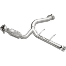 Load image into Gallery viewer, Magnaflow 09-10 Ford F-150 4.6L Direct Fit Converter