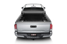 Load image into Gallery viewer, Truxedo 2022 Toyota Tundra 6ft. 6in. Sentry CT Bed Cover - Without Deck Rail System