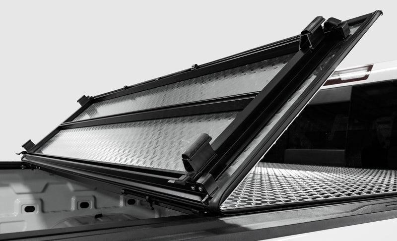 Access LOMAX Professional Series Tri-Fold Cover 08-16 Ford Super Duty F-250/F-350/F-450 6ft 8in Bed