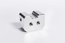 Load image into Gallery viewer, Putco Crossrail for 184000/184010/184020 - Single Cross-Rail w/ Hardware Venture TEC Cross-Rail