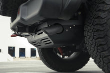 Load image into Gallery viewer, DV8 Offroad 20-22 Jeep Wrangler JL (3.0L Diesel) Rear Diff Skid Plate for Dana 44