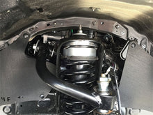 Load image into Gallery viewer, Tuff Country 05-23 Toyota Tacoma 4x4 &amp; PreRunner 4in Uni-Ball Lift Kit (No Shocks)