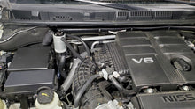 Load image into Gallery viewer, J&amp;L 2022 Nissan Frontier 3.8L V6 Passenger Side Oil Separator 3.0 - Clear Anodized