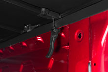 Load image into Gallery viewer, Tonno Pro 17-22 Ford F-250 Super Duty 8ft Styleside Tonno Fold Tri-Fold Tonneau Cover