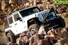 Load image into Gallery viewer, DV8 Offroad 07-18 Jeep Wrangler JK 2 Piece Fast Back Hard Top 4 Door - Black
