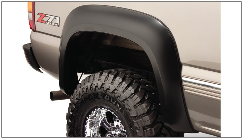 Bushwacker 07-14 Chevy Silverado 2500 HD Fleetside Extend-A-Fender Style Flares 4pc - Black